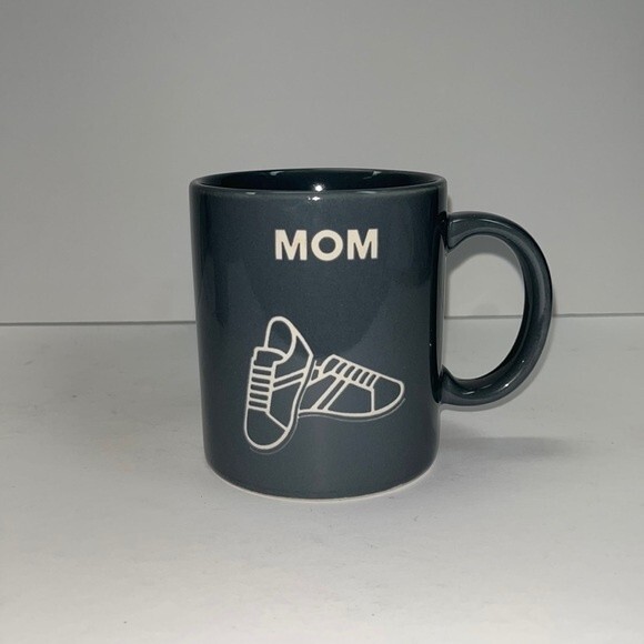 Mom etched gray coffee mugs 12 Oz - Picture 1 of 8